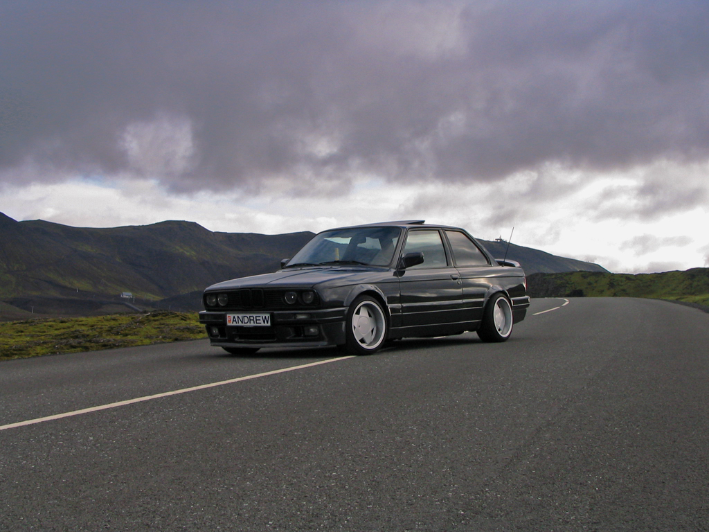 BMW E30 325i 023